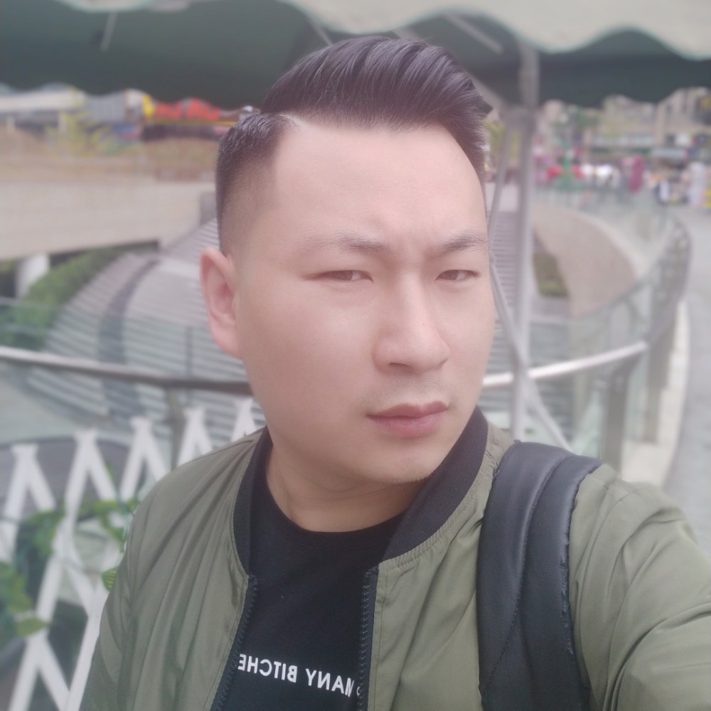 哈尼的微笑的照片