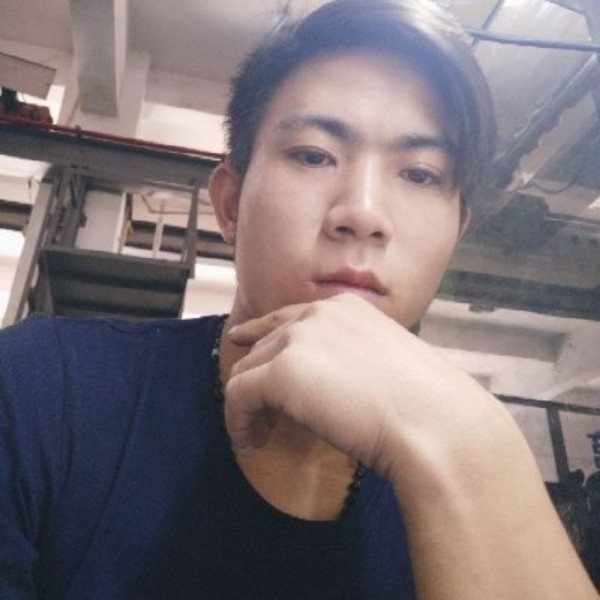 英勇有煎饼的照片