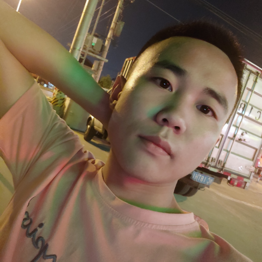 Tom丶的照片