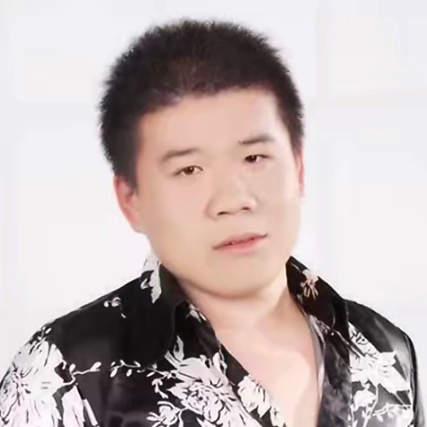 清秀断夏的照片