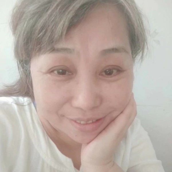 银发紫藤的照片