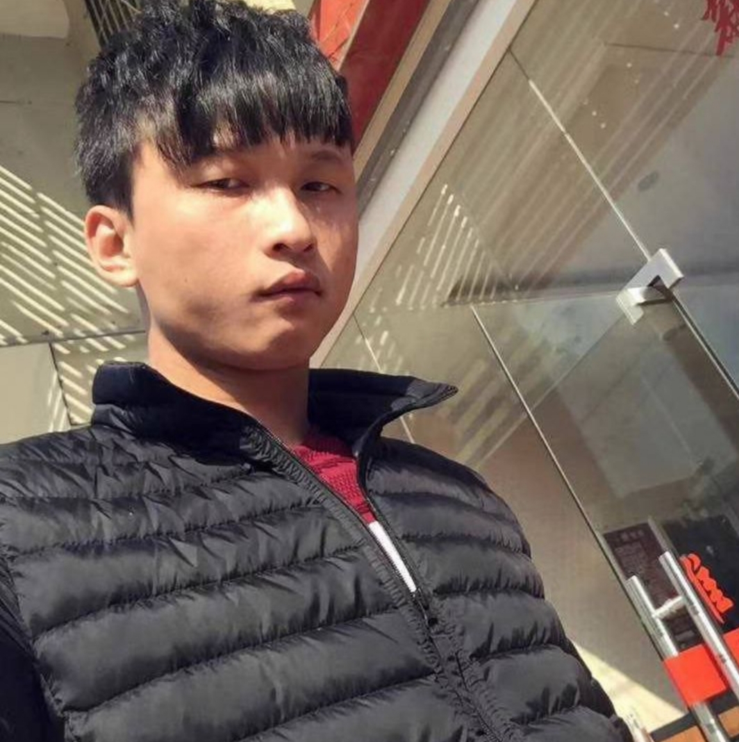 郭浩涛的照片