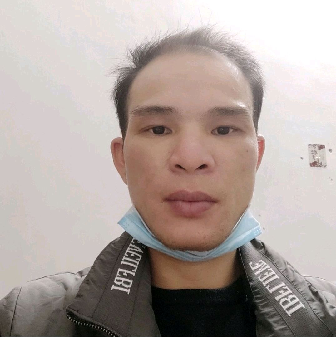 书包回眸黯然的照片