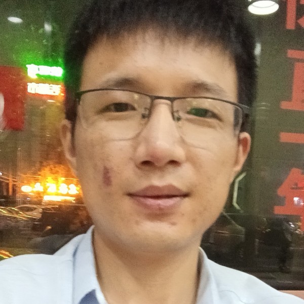 平淡蹙眉流影的照片