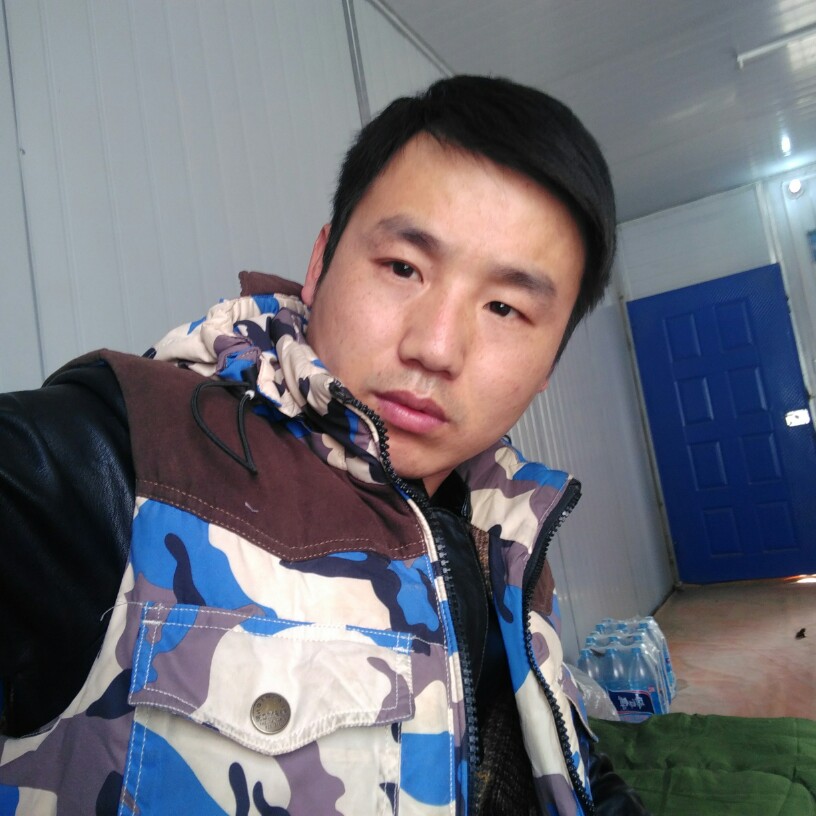 孤独和音响的照片