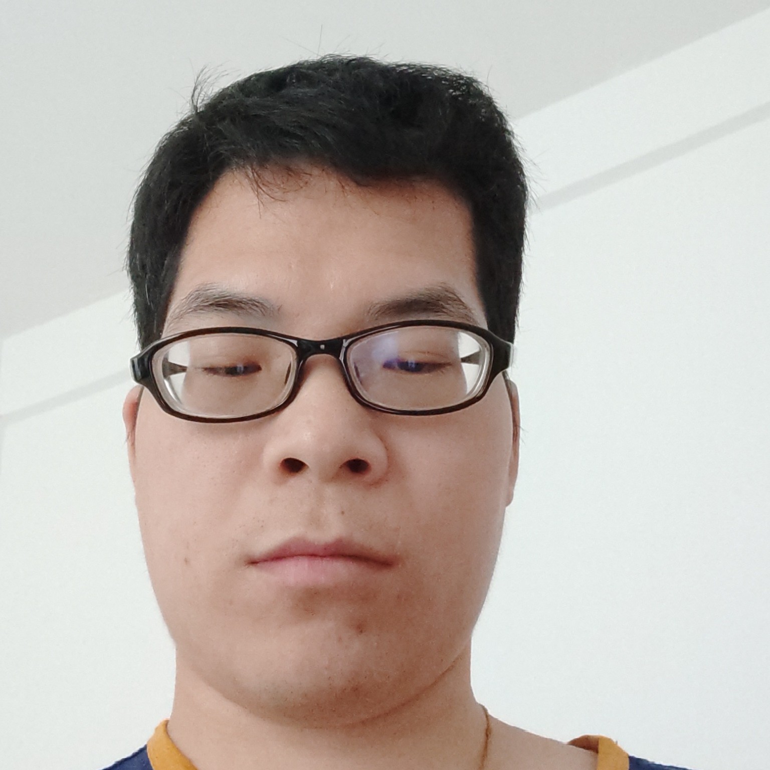 悲凉浅吻信封的照片