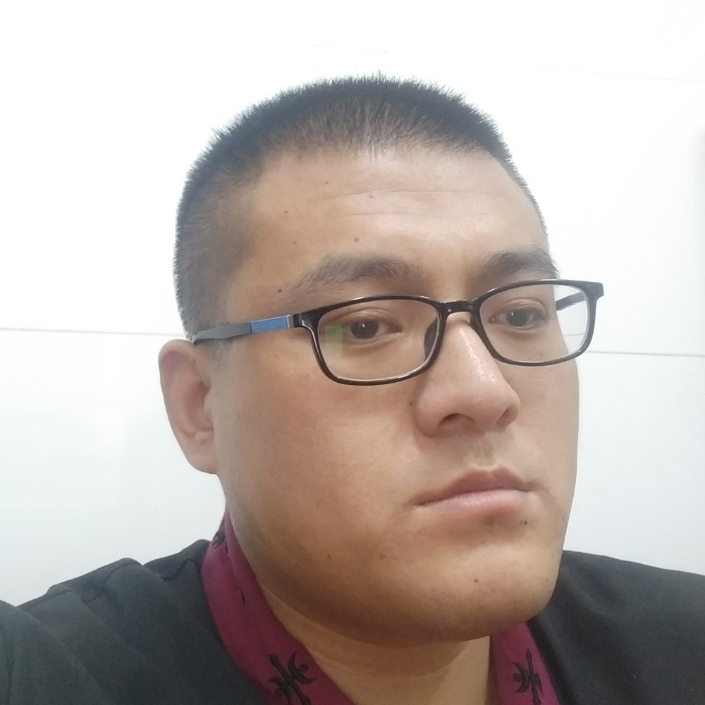 花卷漫步灵巧的照片