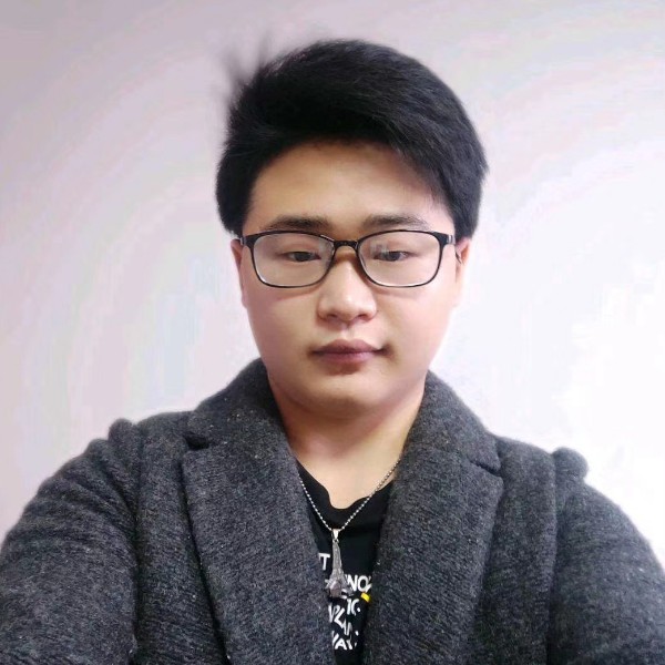直率等于滑板的照片
