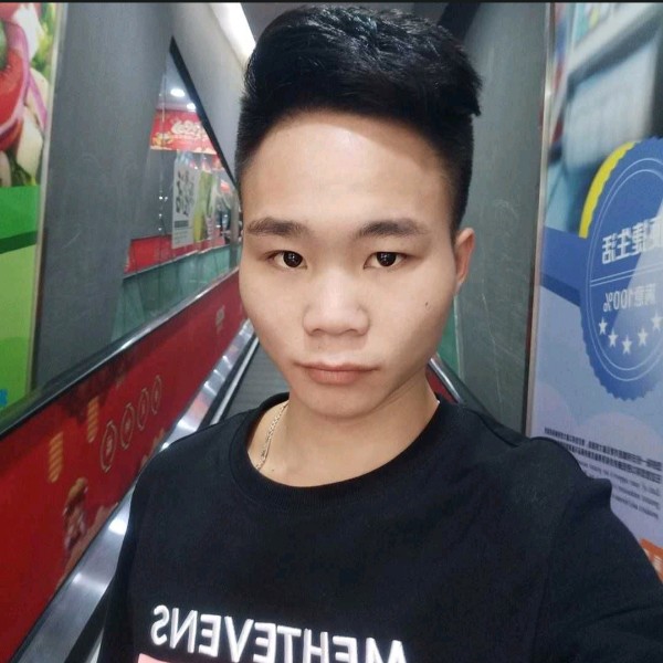 蜡烛眯眯眼的照片