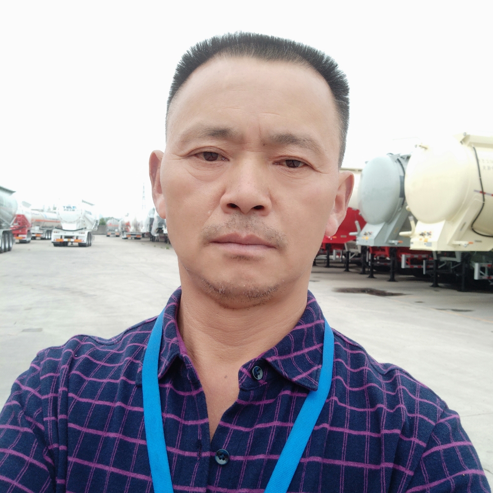 无可取代的魁梧的照片