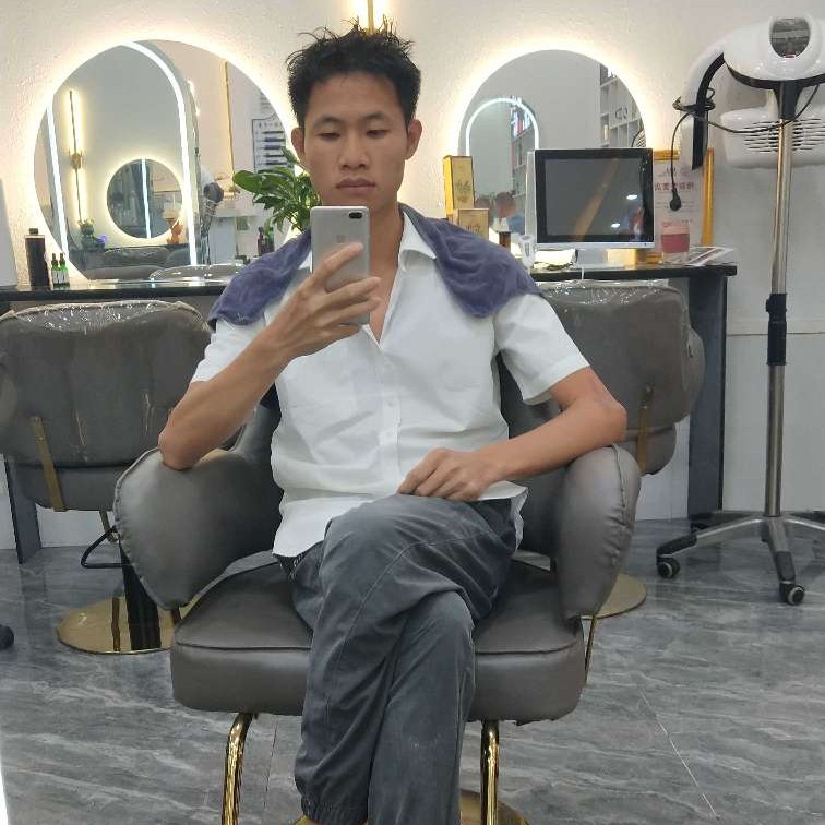 踏实蹁跹冬耀的照片