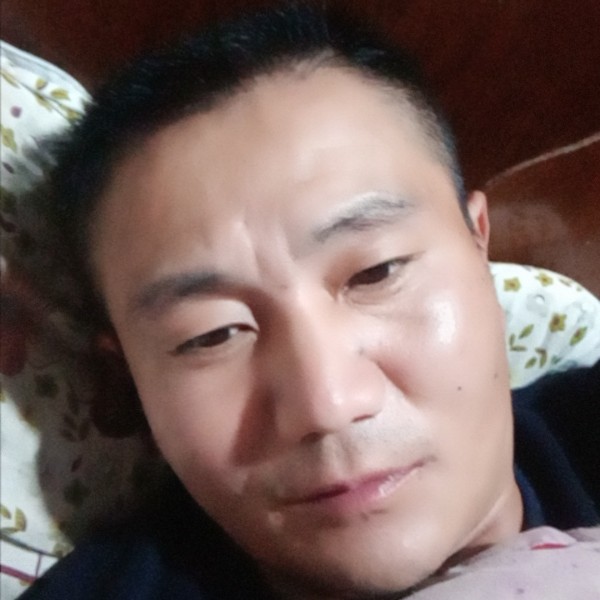 鳗鱼挽手余音的照片