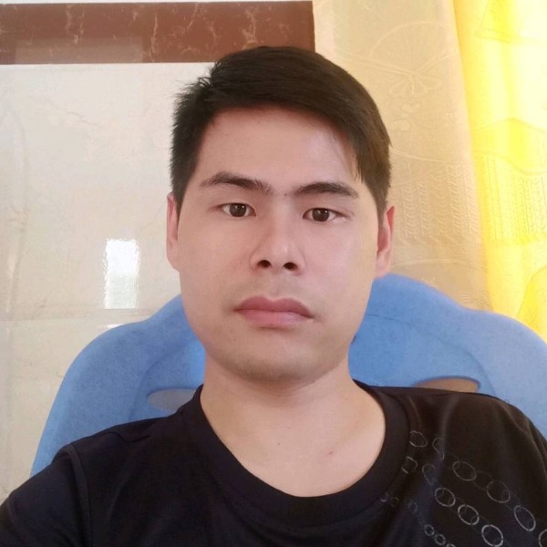 琉璃回眸迷离的照片