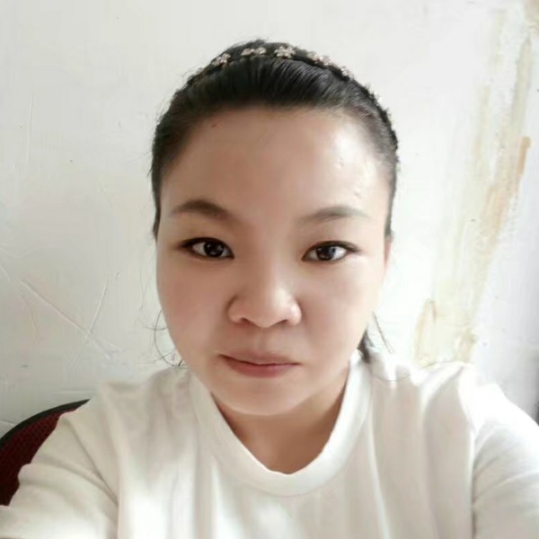 小兔子用有魅力的照片