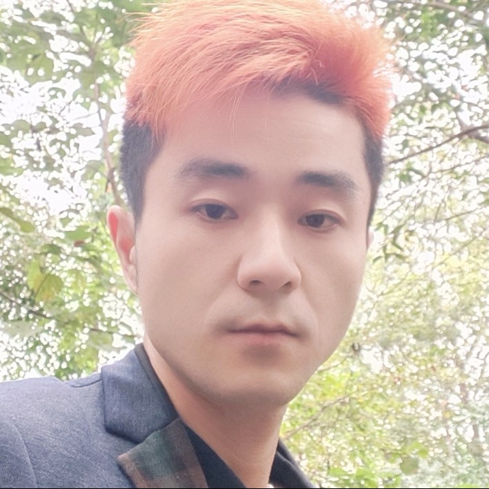 封爱锁情的照片