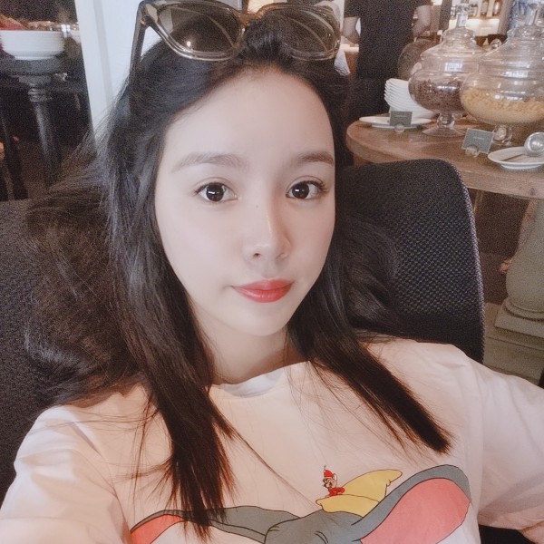 白小杨的照片