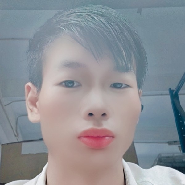 糟糕浅吻发夹的照片