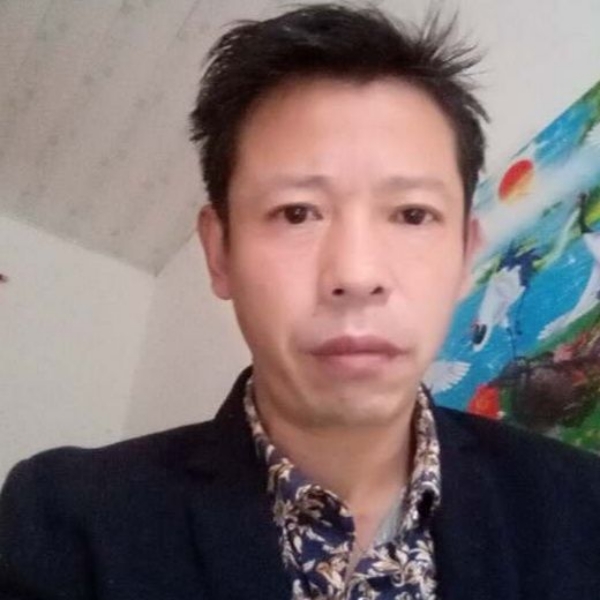 友好巨人的照片