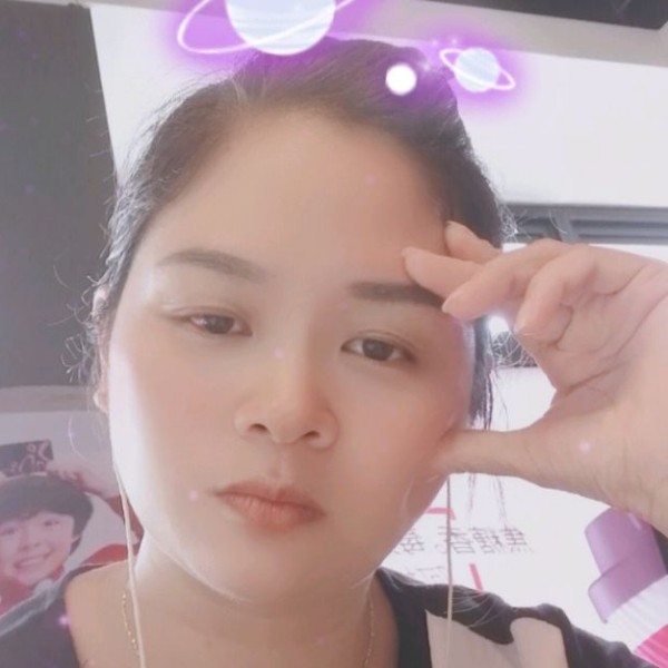 赖梅平的照片