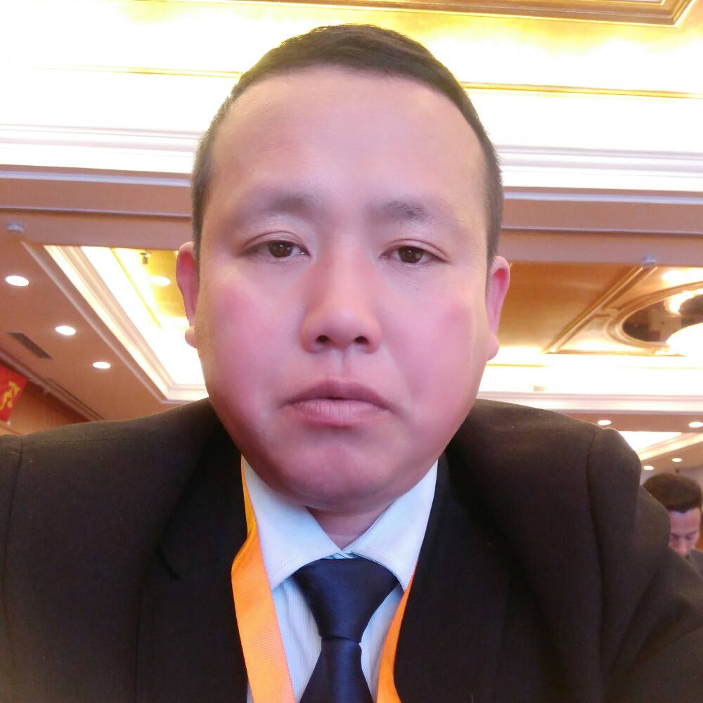 杨男孩的照片