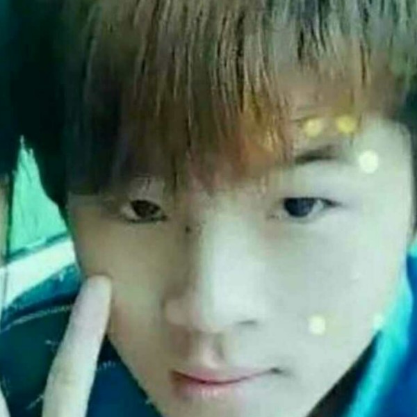 微笑女王wxid的照片