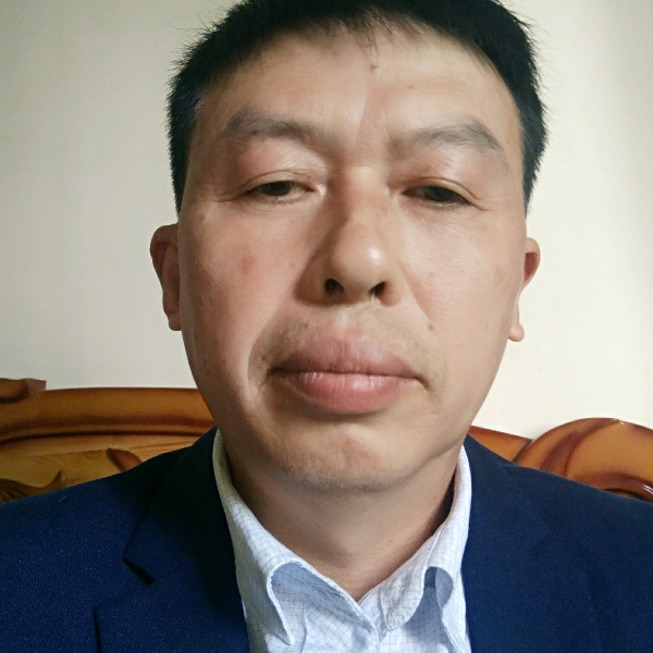 L W的照片