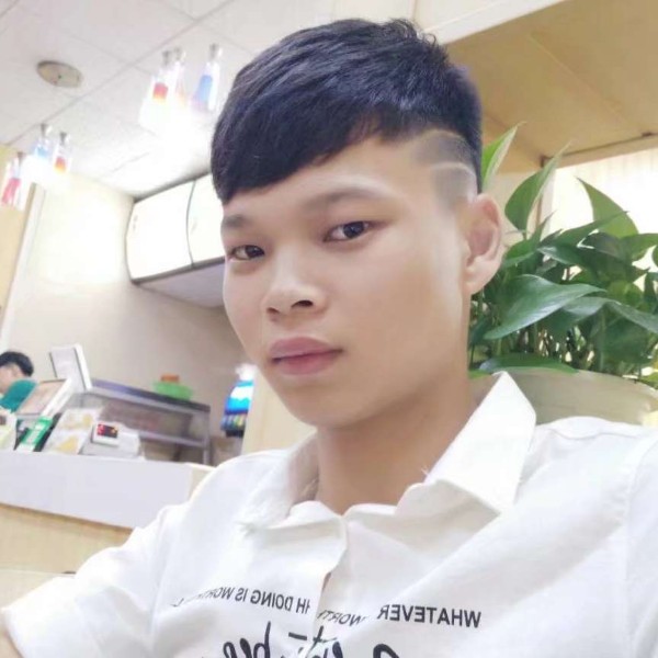 温柔蹁跹逐风的照片