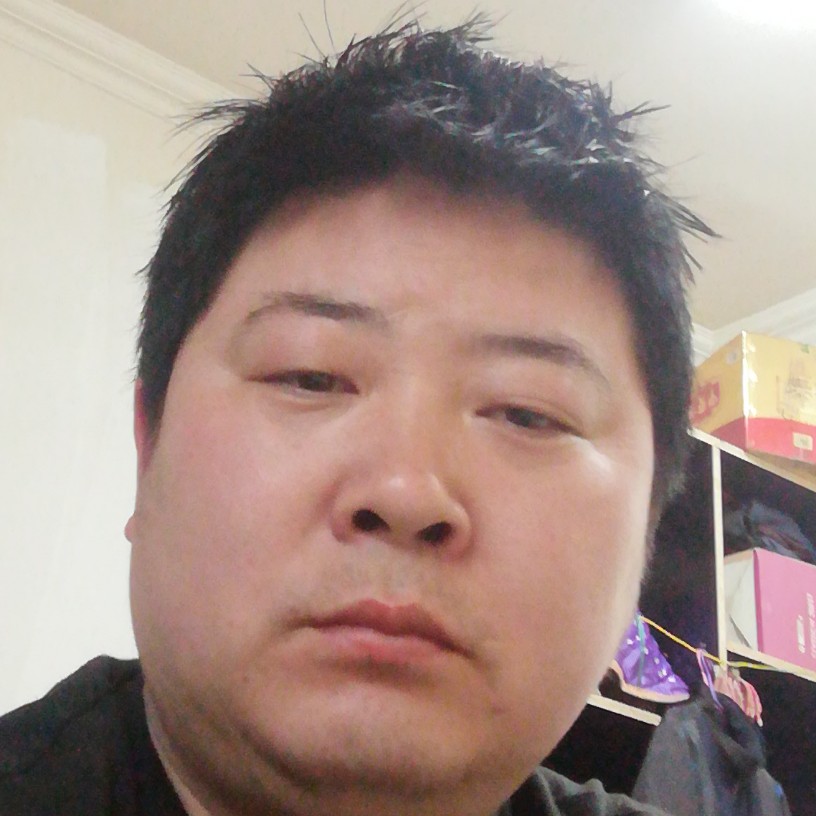 梁学广的照片