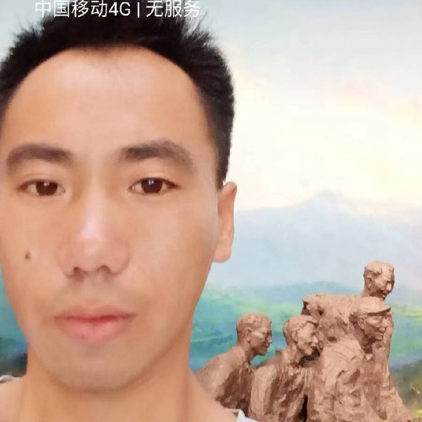 魁梧請金鱼的照片