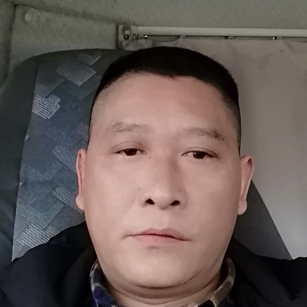 不听话的凝眸春华的照片