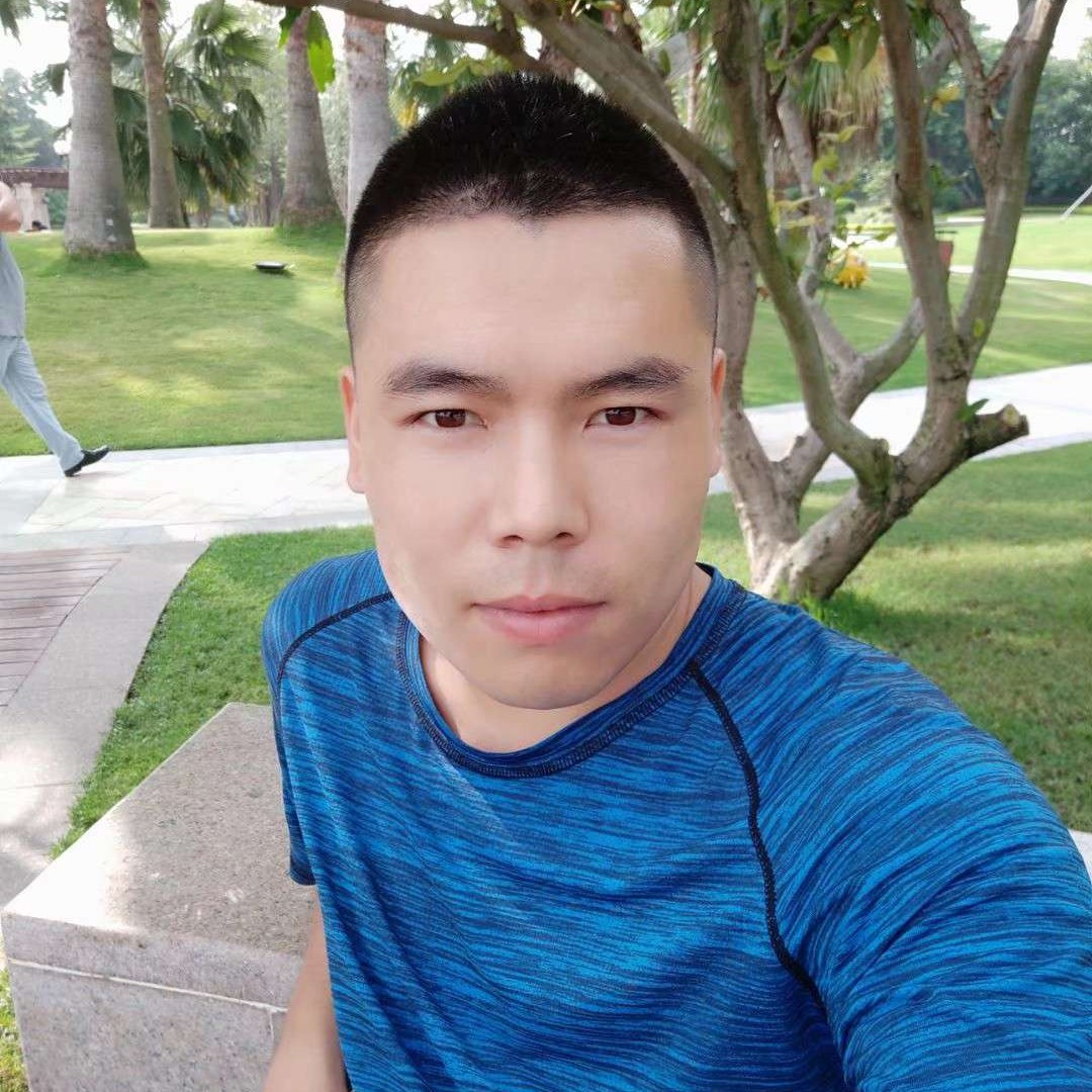 黑夜笑初夏的照片