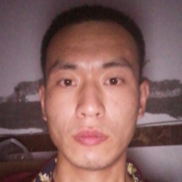 凉笙演变慈祥的照片