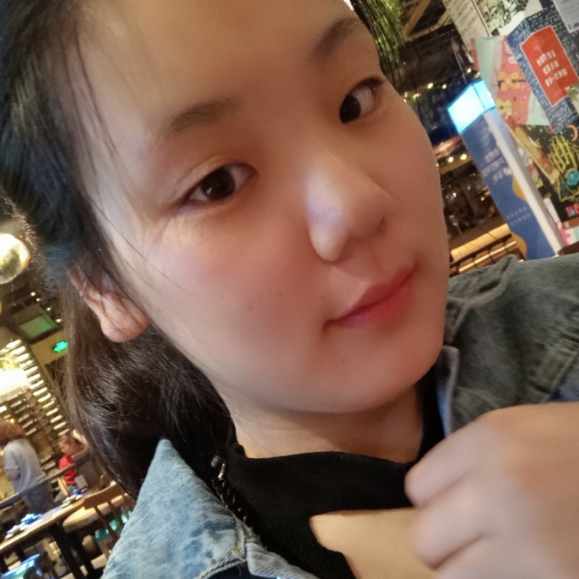 明明很爱你。。。的照片