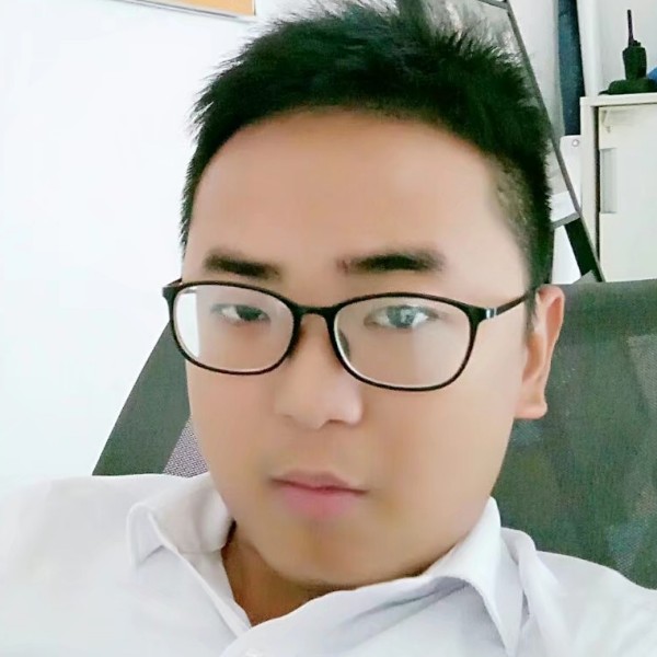 独寂铅笔的照片
