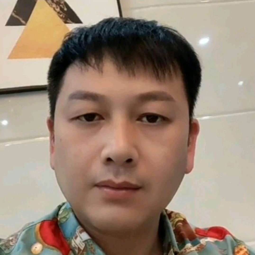 甜甜那天空的照片