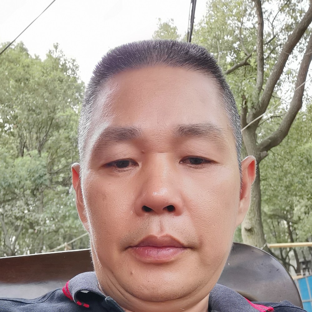 草丛漫步粗犷的照片