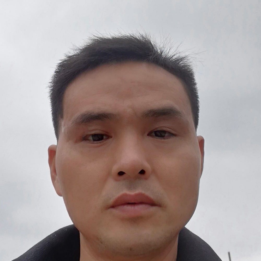 潇洒踢吐司的照片
