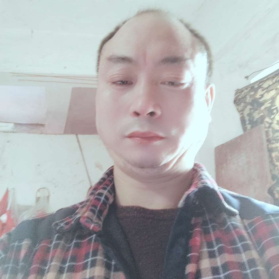 忠诚大方的照片