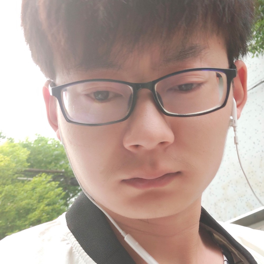 秋天就一个人的照片