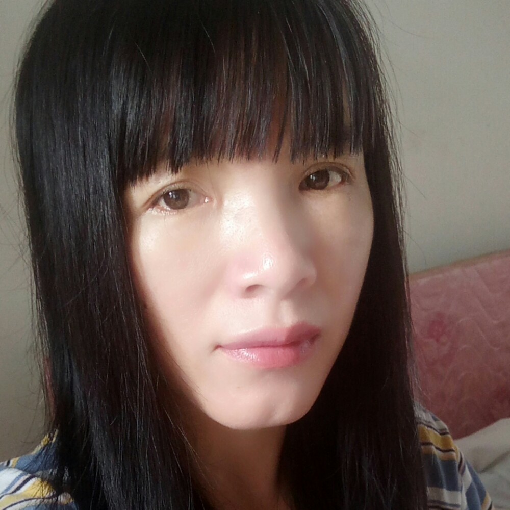 广西姑娘的照片