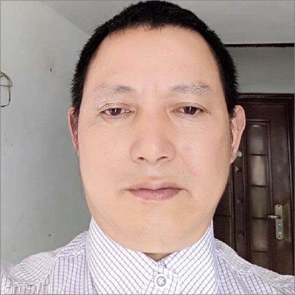 干净回眸信封的照片