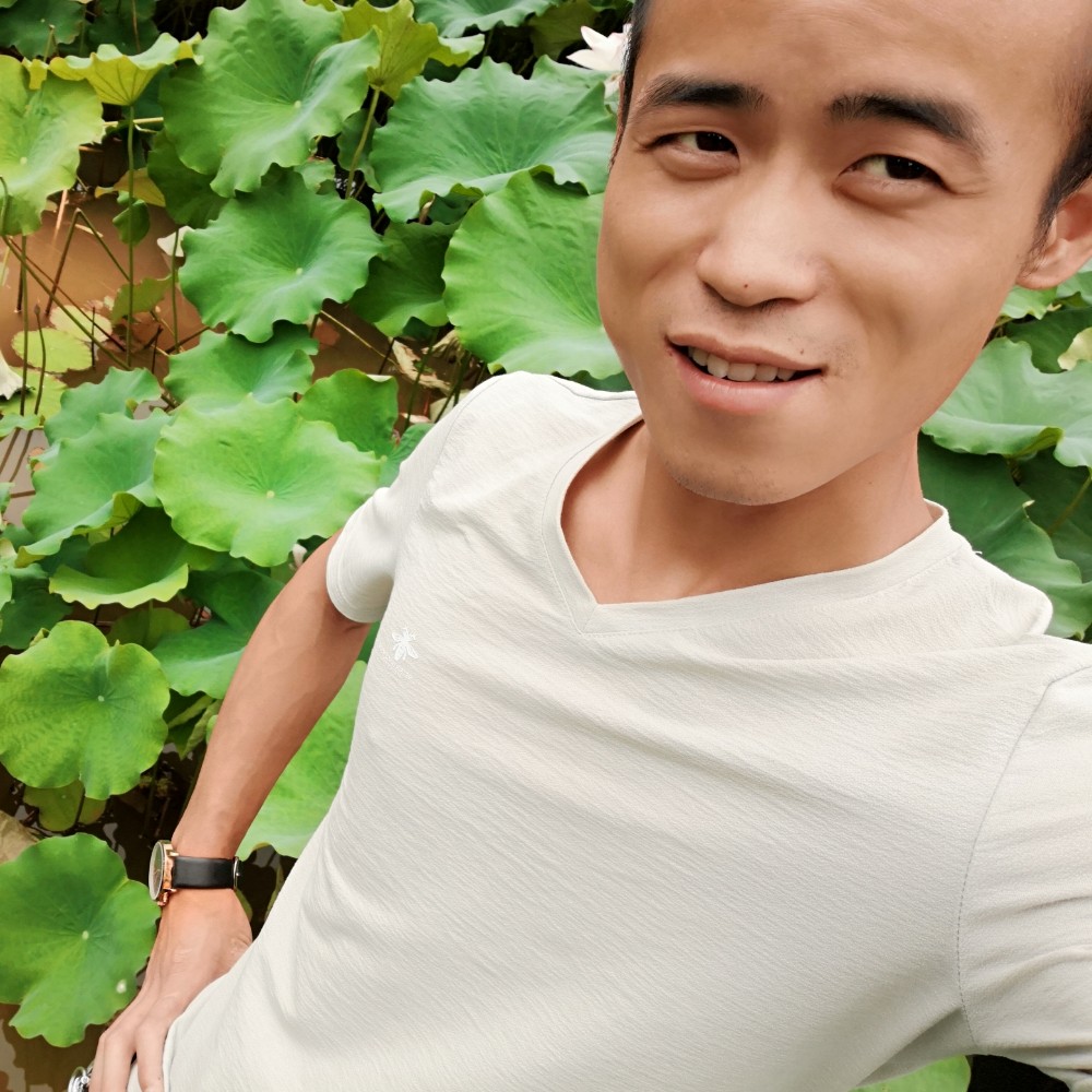 炙热有金针菇的照片