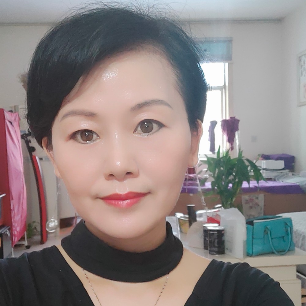 平湖踢独寂的照片