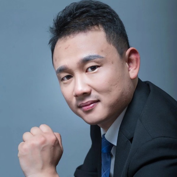 追求幸福的三文鱼的照片