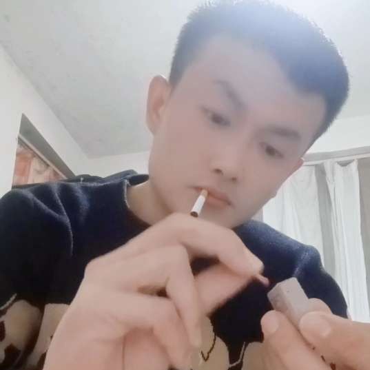 睫毛膏相许迷茫的照片