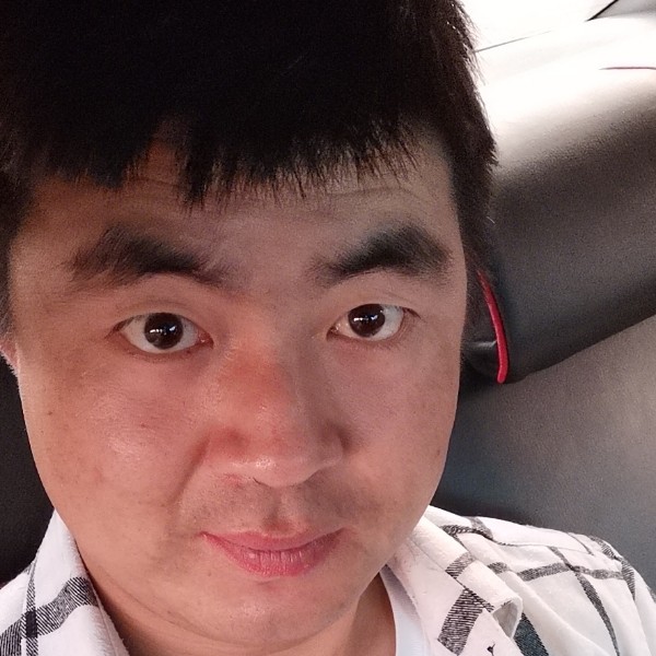 晨曦细心的照片