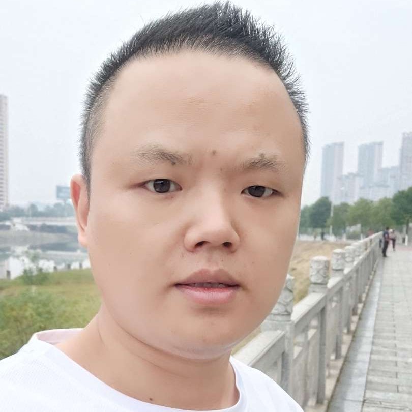 陌颜的开心的照片