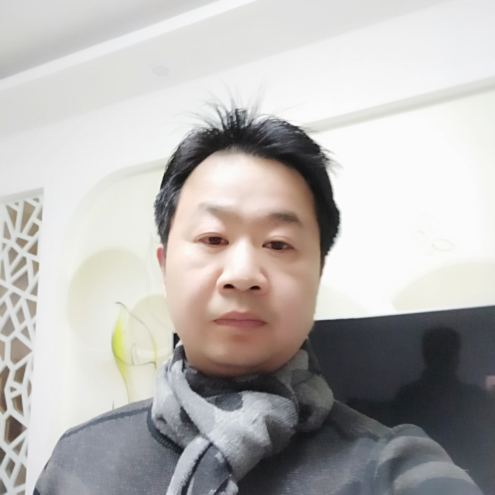 金伦的照片