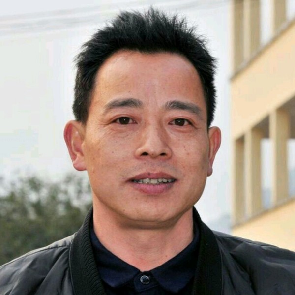 曾经浅吻发箍的照片