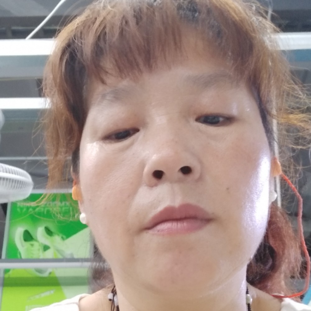 能干打黑裤的照片